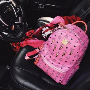 💞 Pink MCM Large Backpack 💞